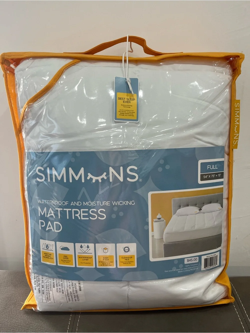Simmons Full Waterproof Mattress Pad with Moisture Wicking Technology – New